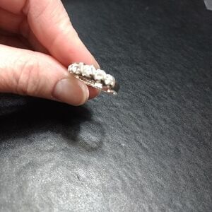 *Sale* Silver tone rhinestone ring size 7